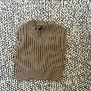 GAP Women's Tan Sweater Vest